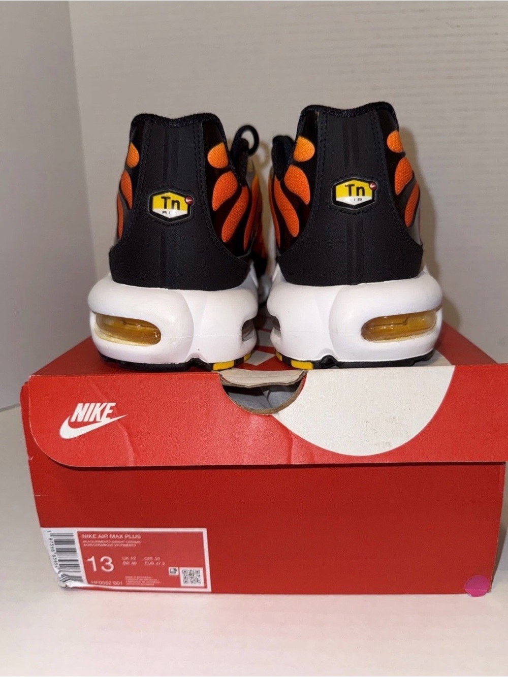 Men's Nike Air Max Plus Black/Pimento-Bright Ceramic size 13 NWB - Picture 4 of 9